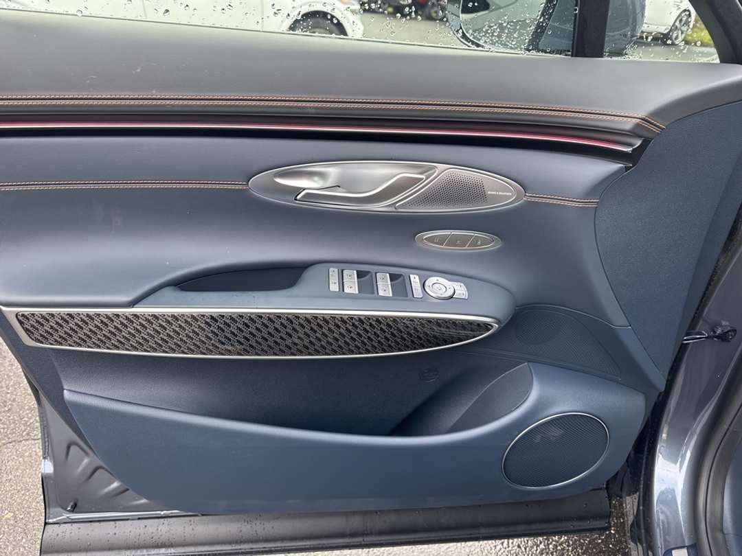 2026 Genesis Gv70 3.5T Sport Prestige - Image 15