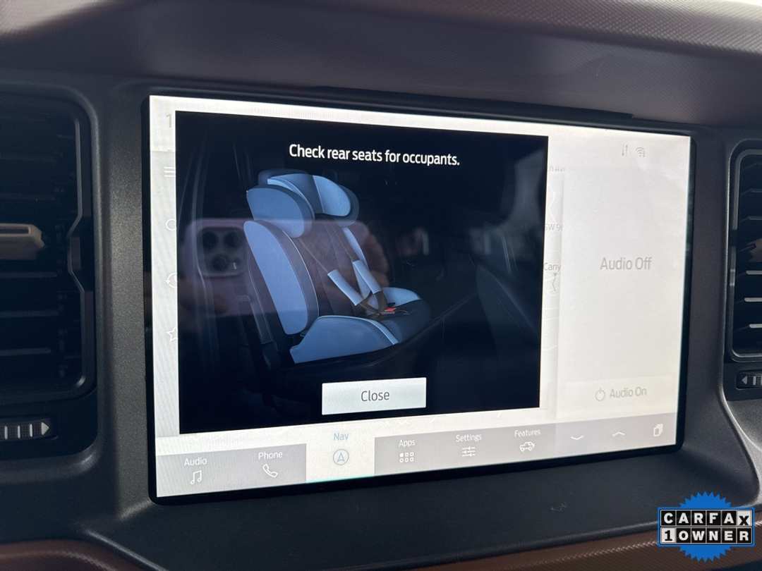 2024 Ford Bronco Outer Banks - Image 44