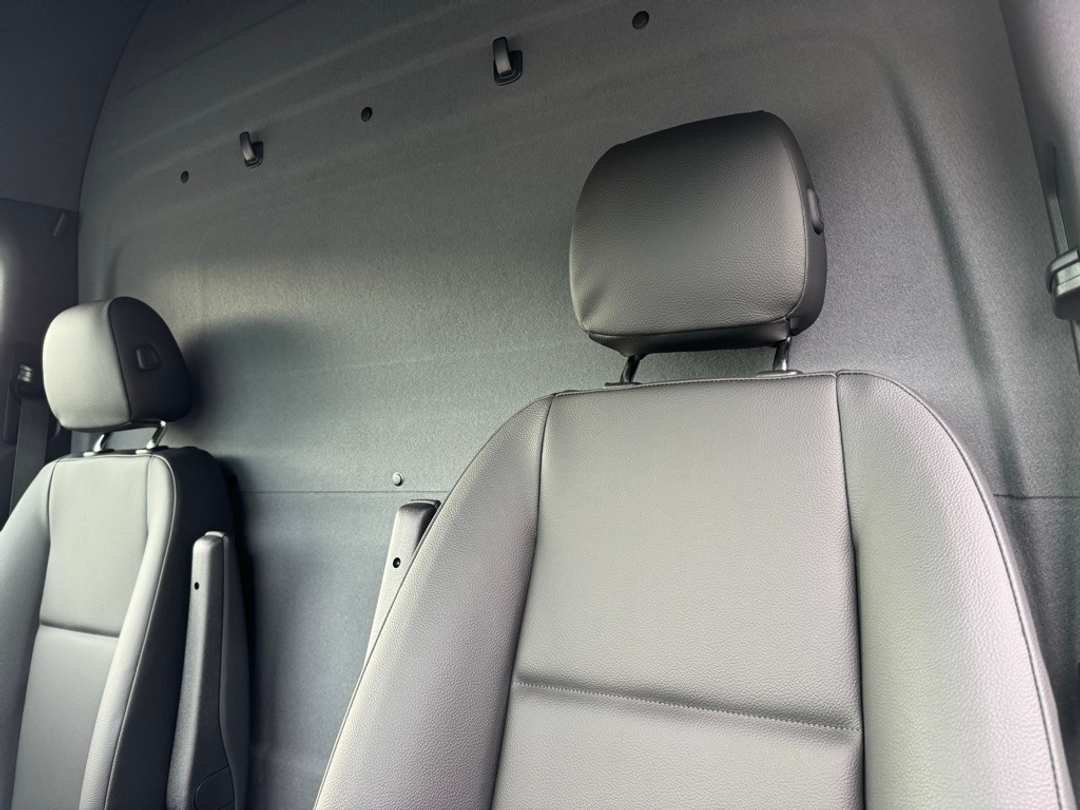 2024 Mercedes-Benz Sprinter 3500 Cargo 170 WB - Image 26