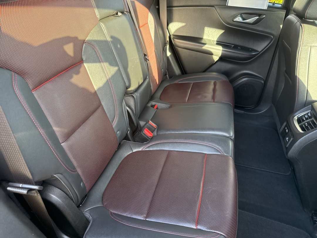 2022 Chevrolet Blazer RS - Image 23