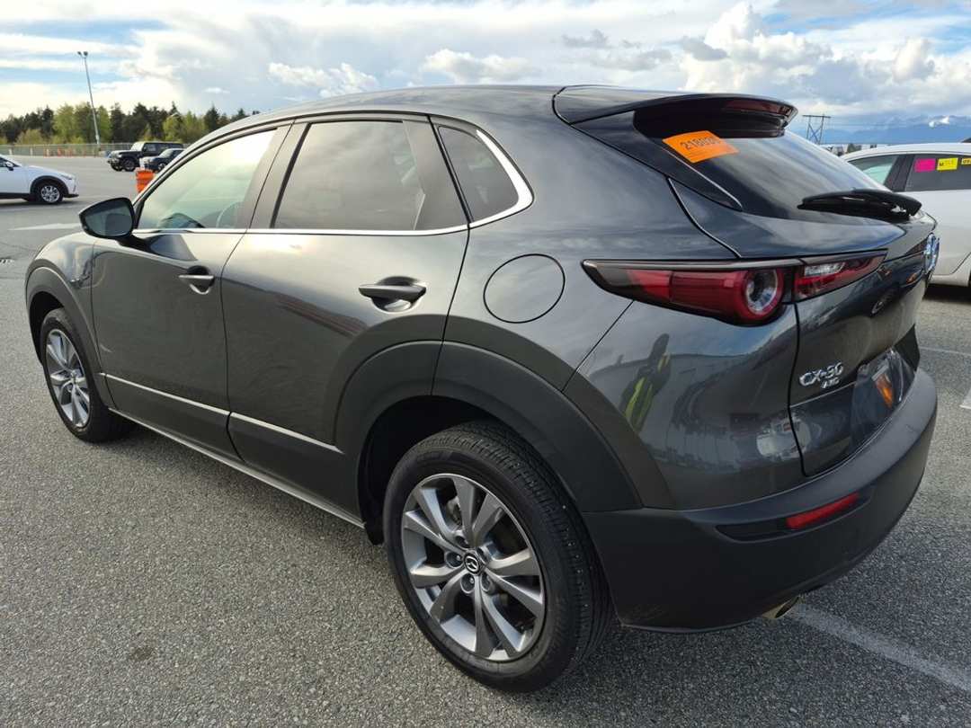 2024 MAZDA Cx-30 GS - Image 2