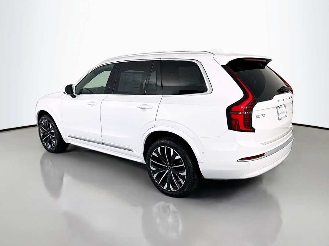 2026 Volvo Xc90 B6 Plus 7Seater - Image 3
