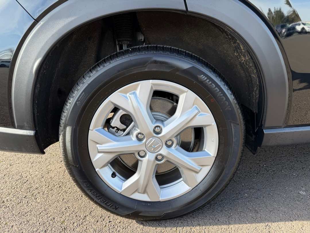 2025 Honda HR-V LX - Image 10