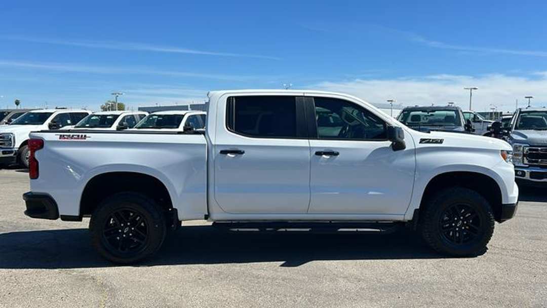 2024 Chevrolet Silverado 1500 LT Trail Boss - Image 2