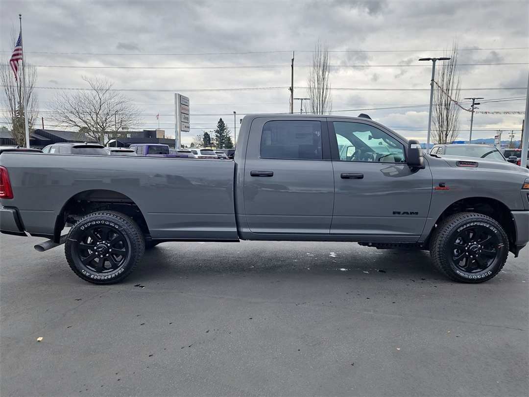 2026 Ram 3500 Big Horn - Image 7