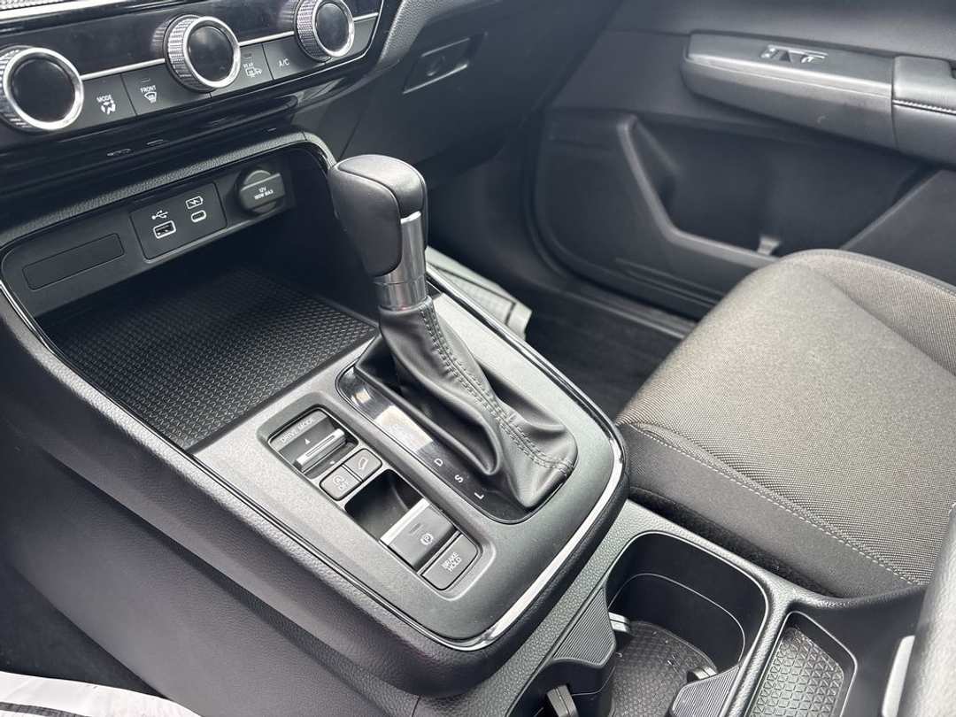 2023 Honda CR-V SPORT - Image 3