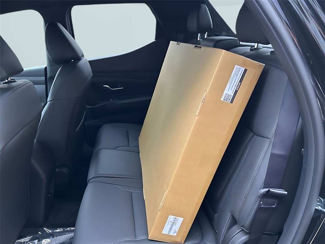 2026 Hyundai Santa Cruz SEL - Image 10