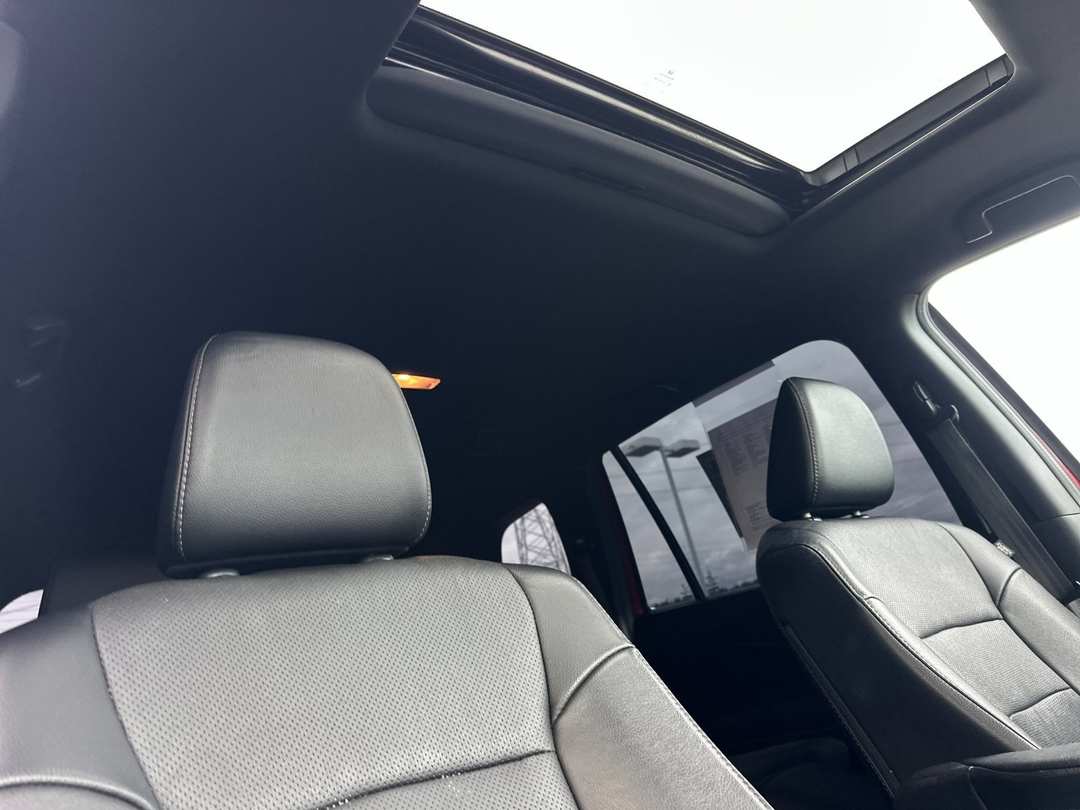 2023 Honda Passport EXL - Image 16