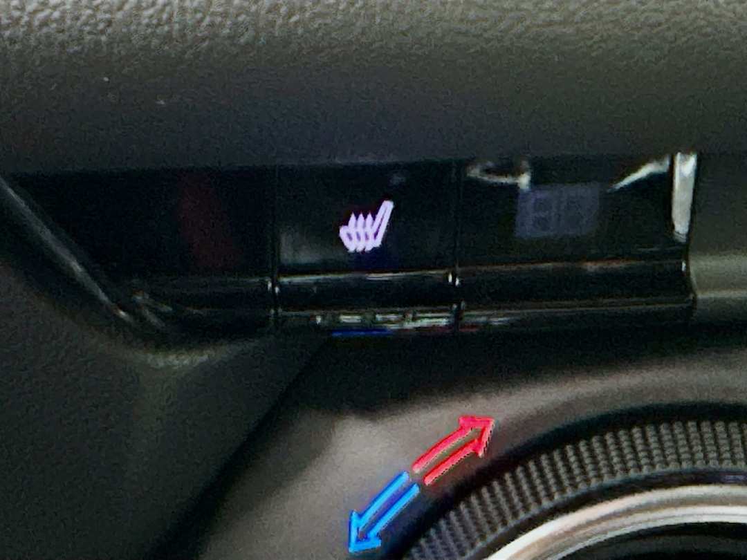 2025 Chevrolet Blazer LT - Image 21