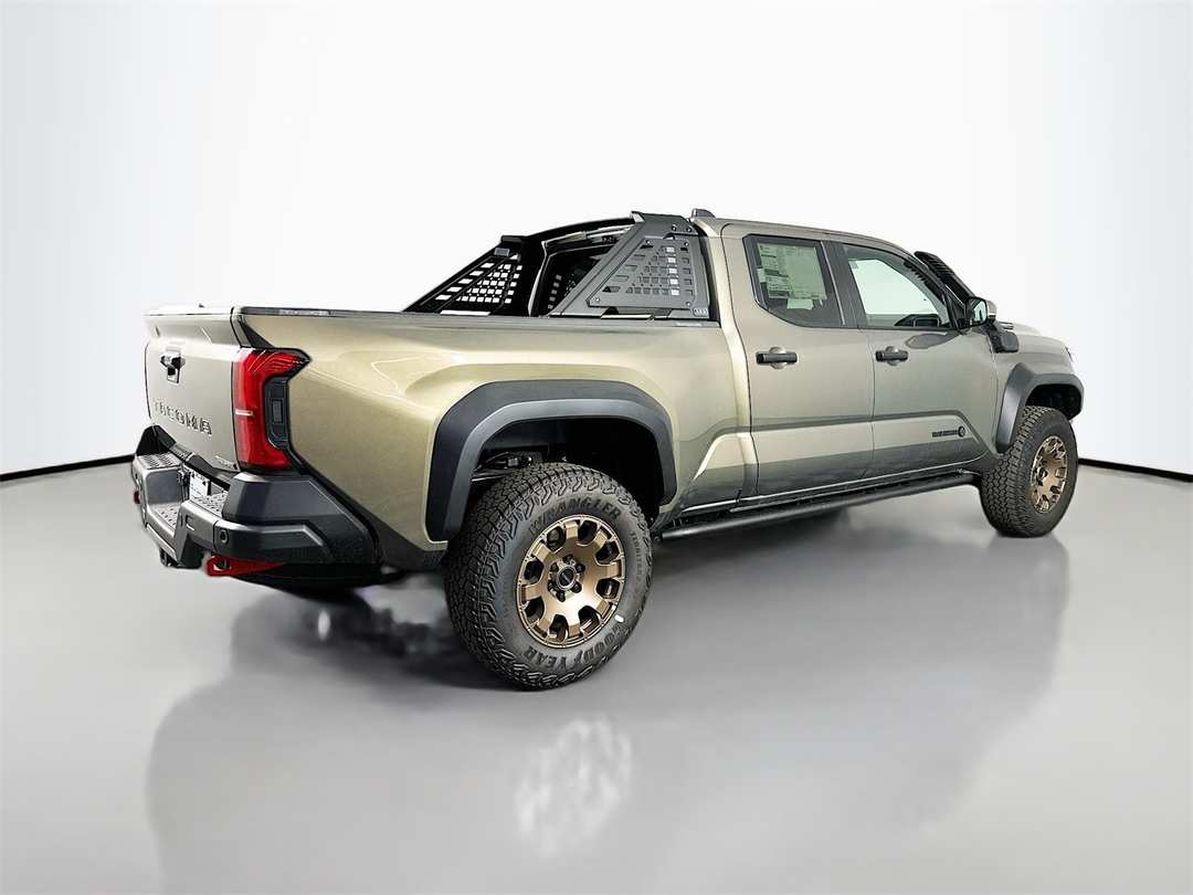 2026 Toyota Tacoma Trailhunter - Image 7
