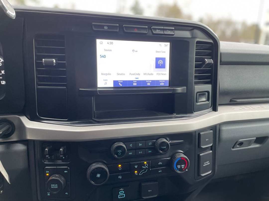 2024 Ford F-350Sd XLT - Image 15