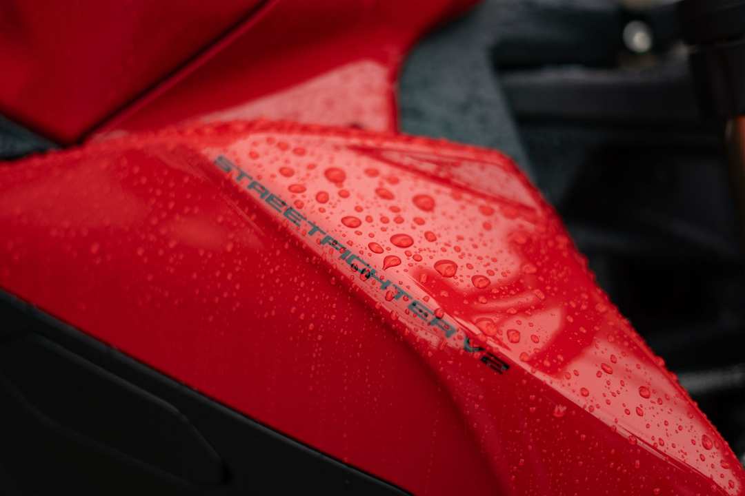 2025 Ducati Streetfighter V2 - Image 7