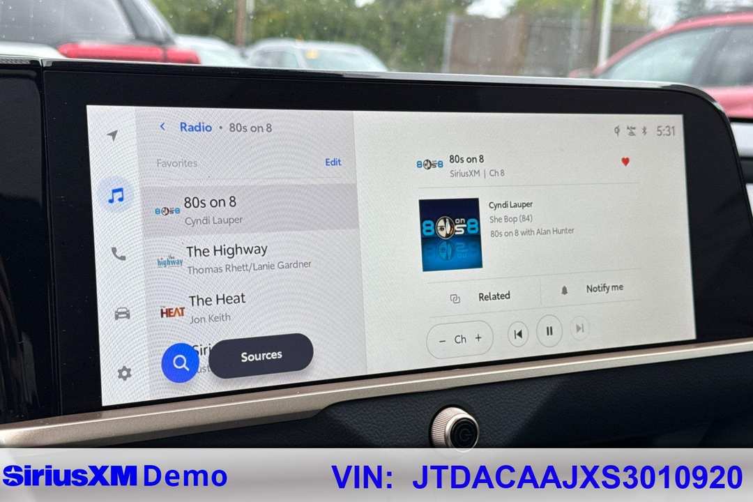 2025 Toyota Crown Signia Limited - Image 28
