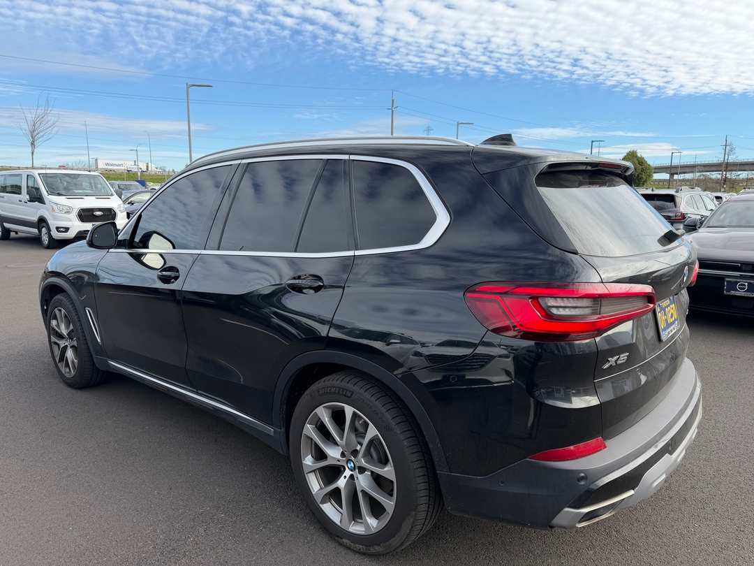 2020 BMW X5 xDrive40i - Image 2