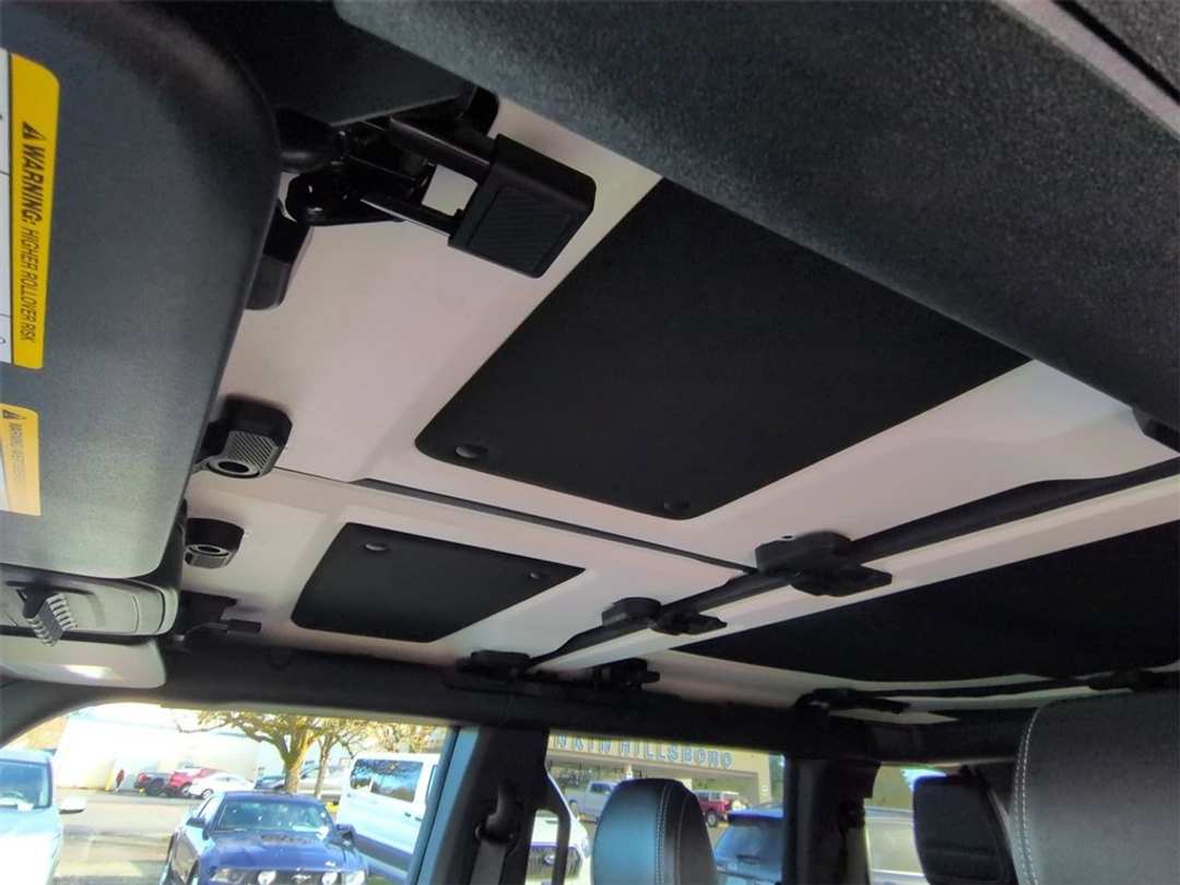 2025 Ford Bronco Badlands - Image 22