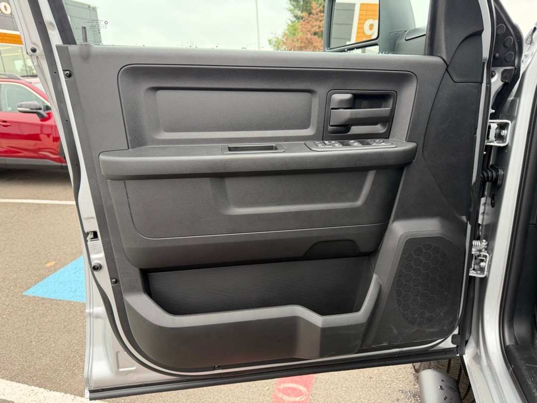 2026 Ram 2500 Tradesman - Image 12