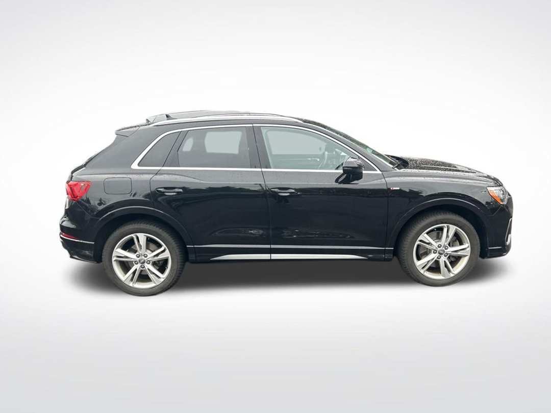 2020 Audi Q3 Premium S line - Image 3