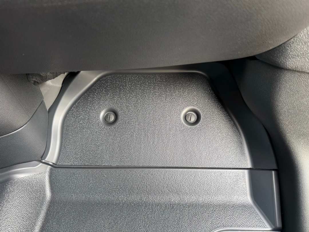 2025 Mercedes-Benz Sprinter 2500 Passenger 144 WB - Image 17