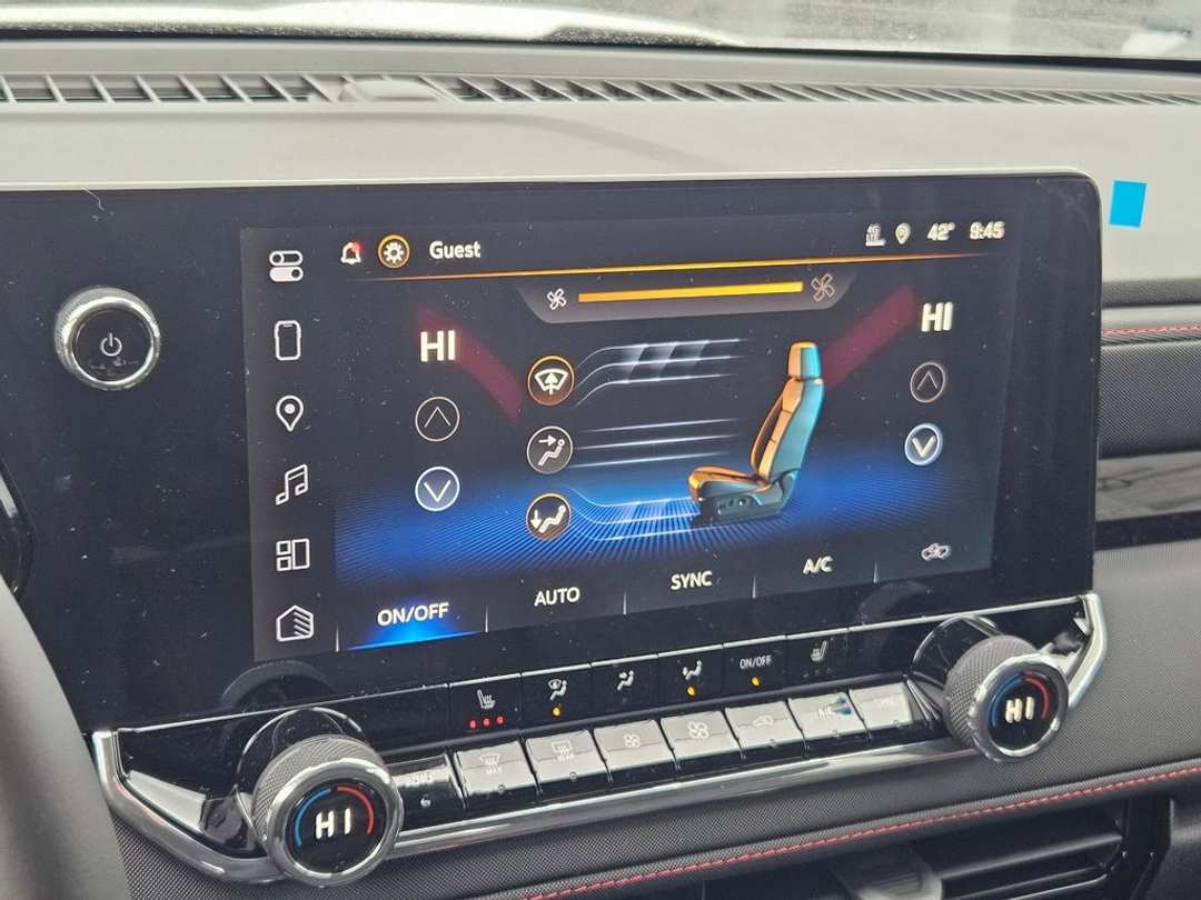 2026 Chevrolet Colorado Z71 - Image 22