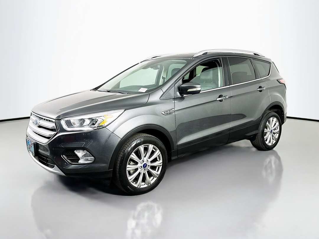 2017 Ford Escape Titanium - Image 3