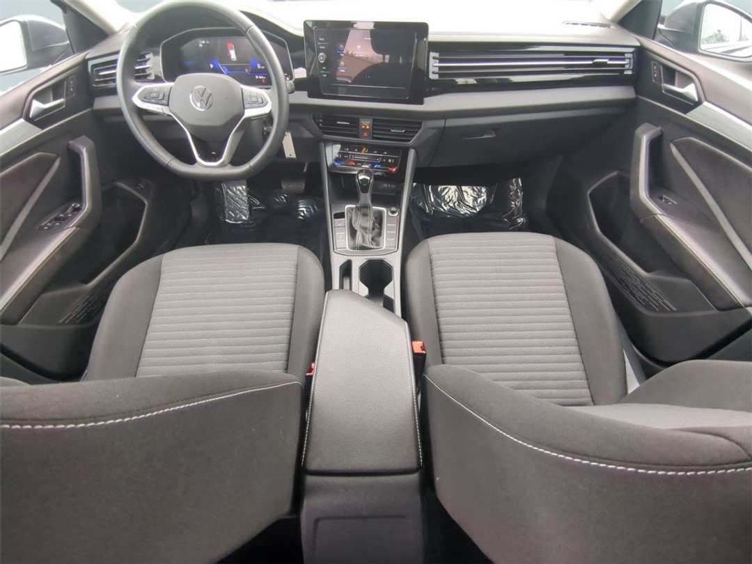 2025 Volkswagen Jetta 1.5T S - Image 21