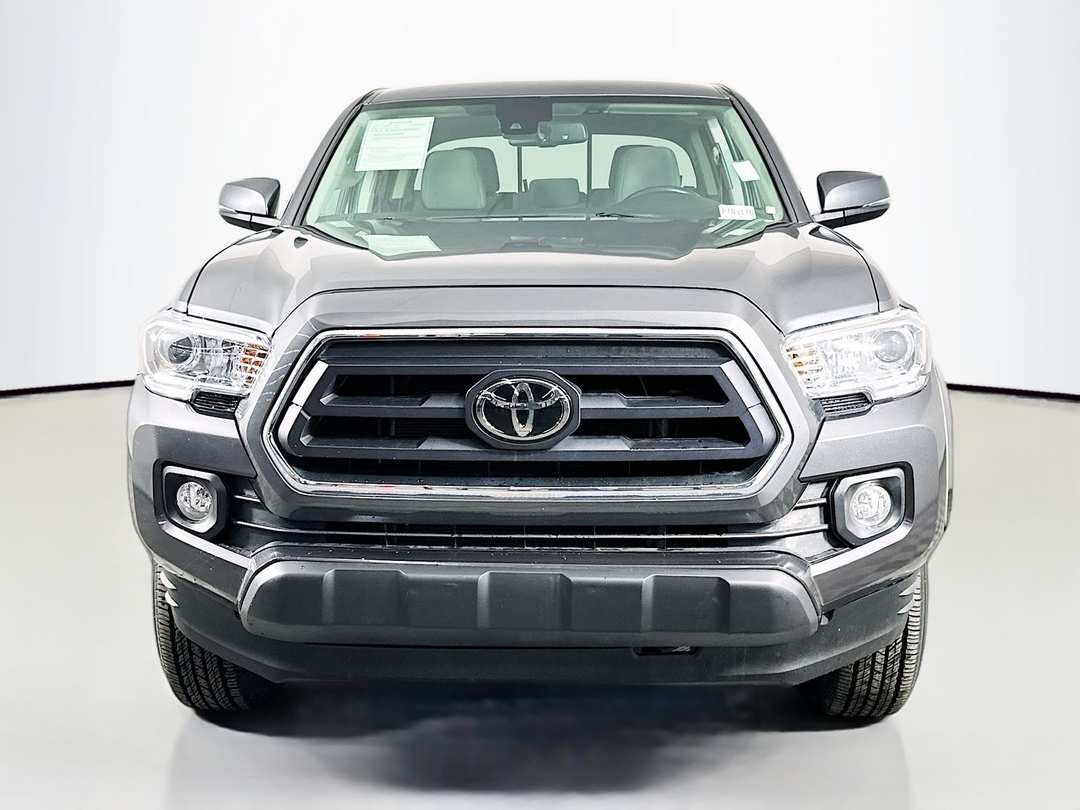 2022 Toyota Tacoma SR5 - Image 2