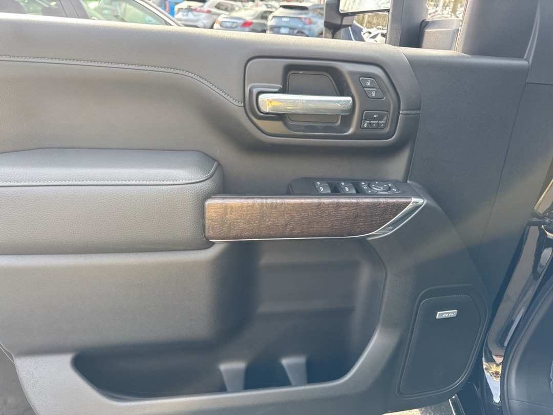 2022 GMC Sierra 2500Hd Denali - Image 20