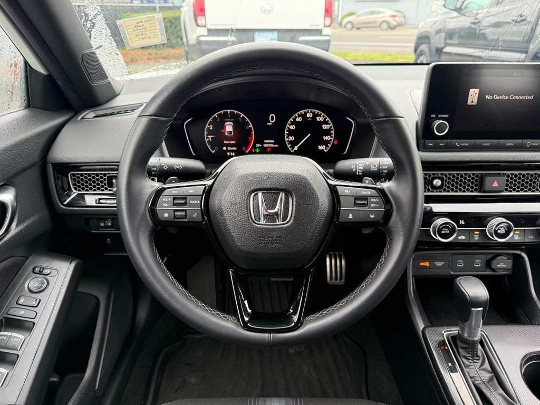 2025 Honda Civic Sport - Image 18