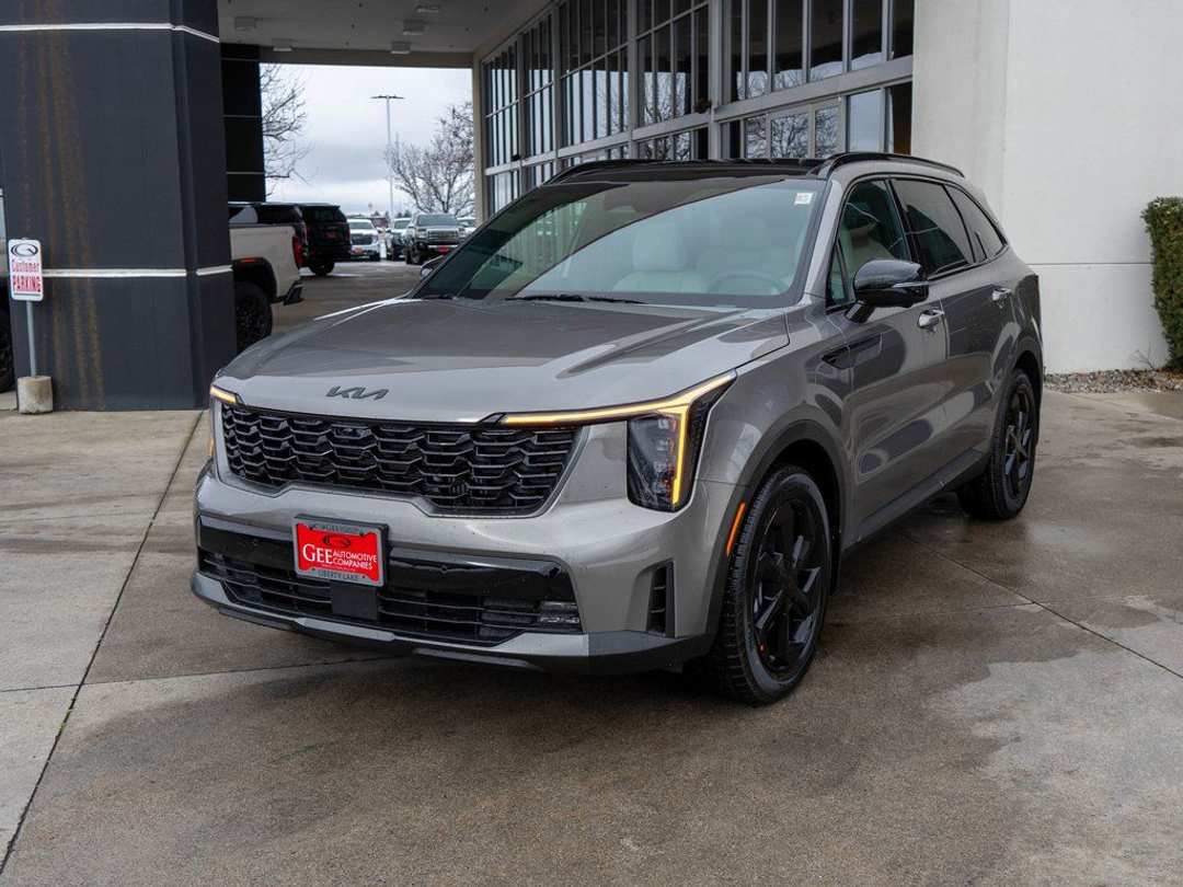 2026 Kia Sorento XLine SX Prestige - Image 3