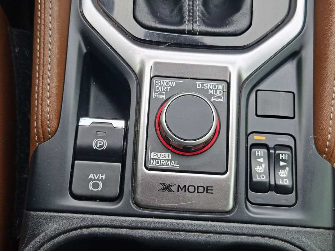 2021 Subaru Forester Touring - Image 25