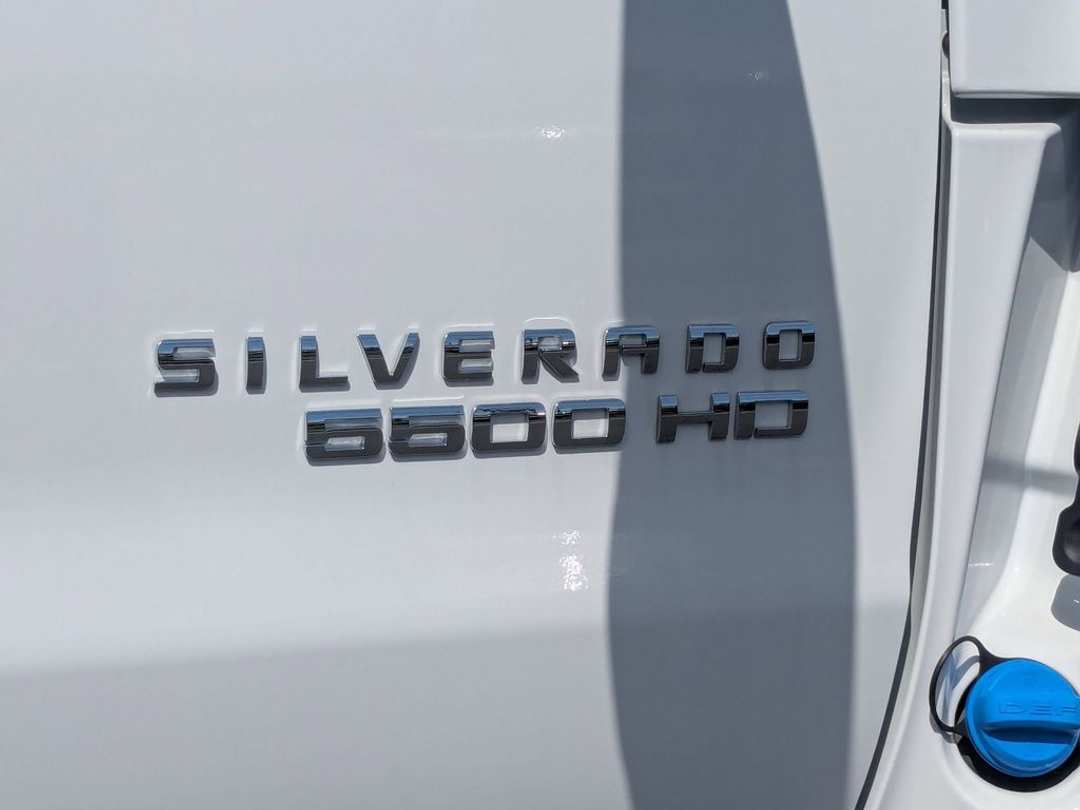 2024 Chevrolet Silverado 4500Hd Work - Image 15