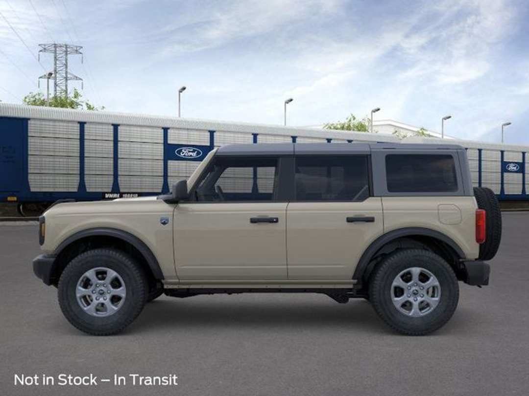 2026 Ford Bronco Big Bend - Image 3