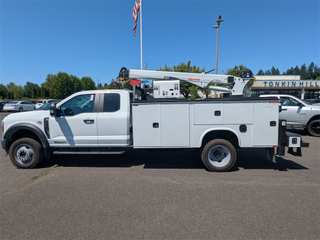2025 Ford F-550Sd XL