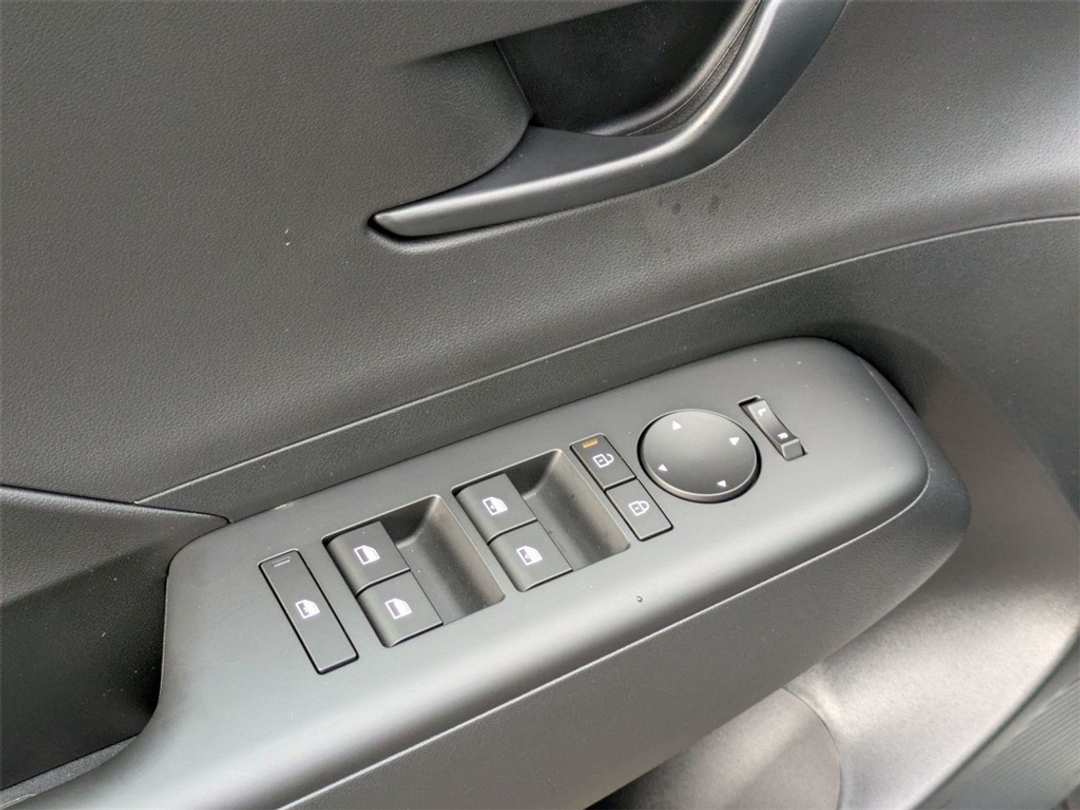 2026 Hyundai Kona SEL Sport - Image 10