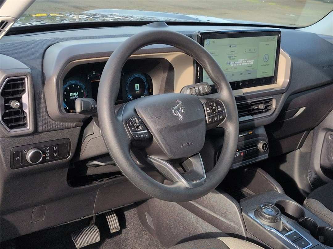 2025 Ford Bronco Sport Big Bend - Image 11