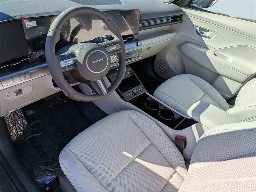 2026 Hyundai Kona SEL Premium - Image 12