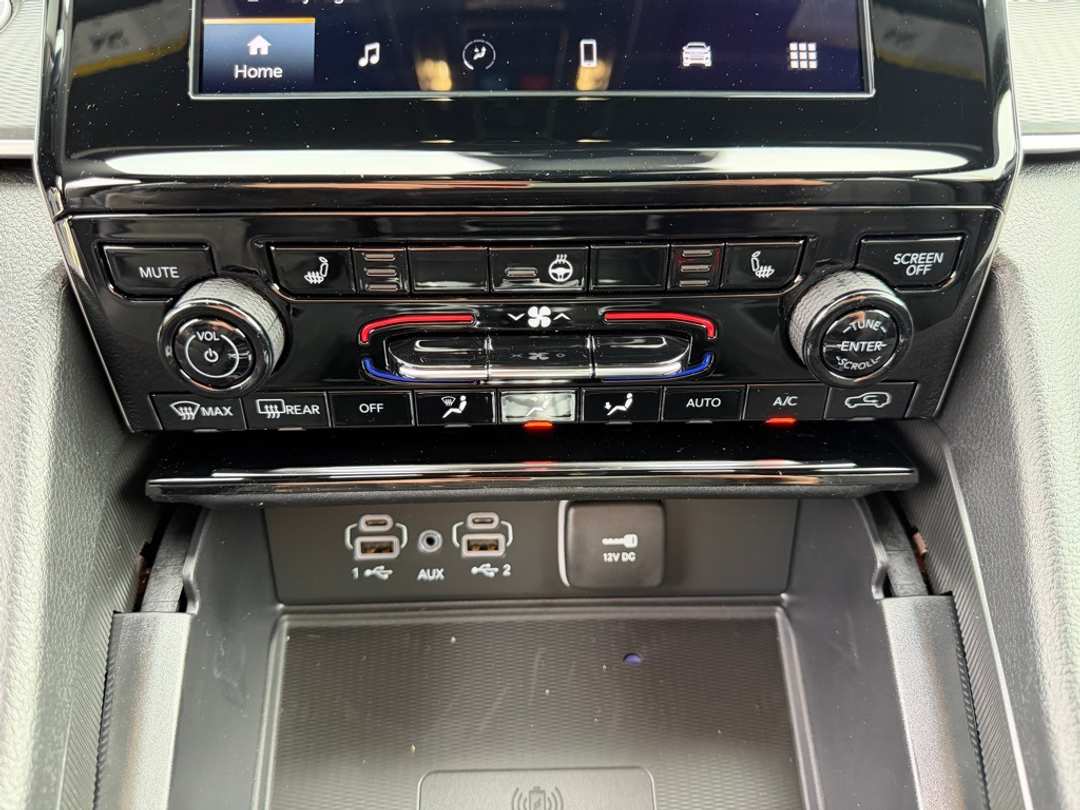 2025 Jeep Grand Cherokee L Laredo - Image 22