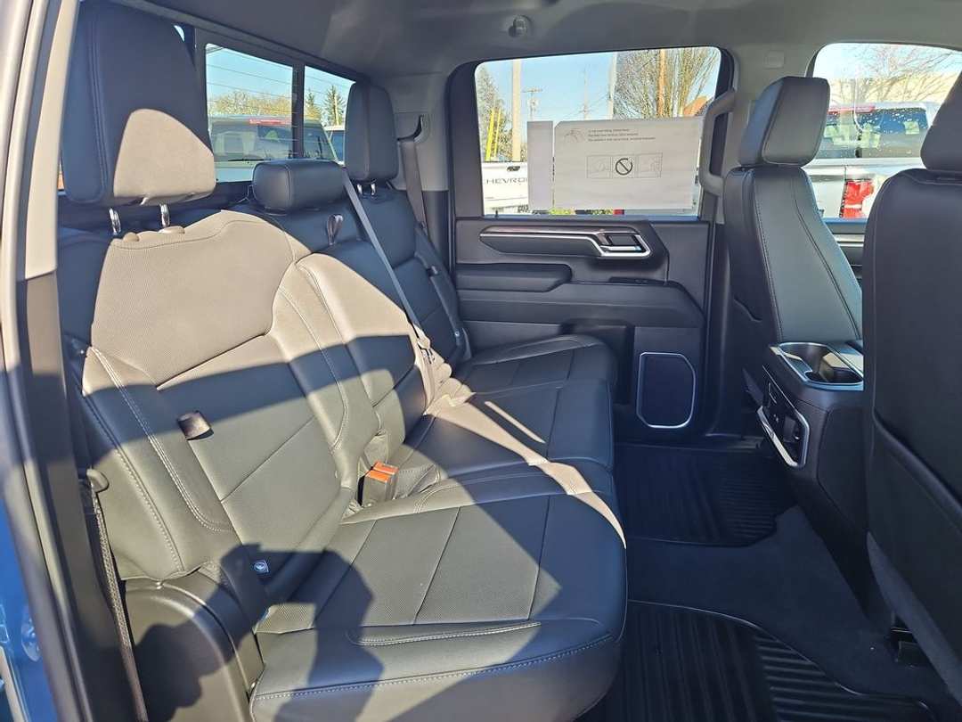 2026 Chevrolet Silverado 3500Hd LTZ - Image 27