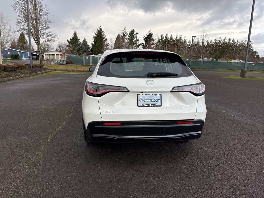 2025 Honda HR-V LX - Image 6