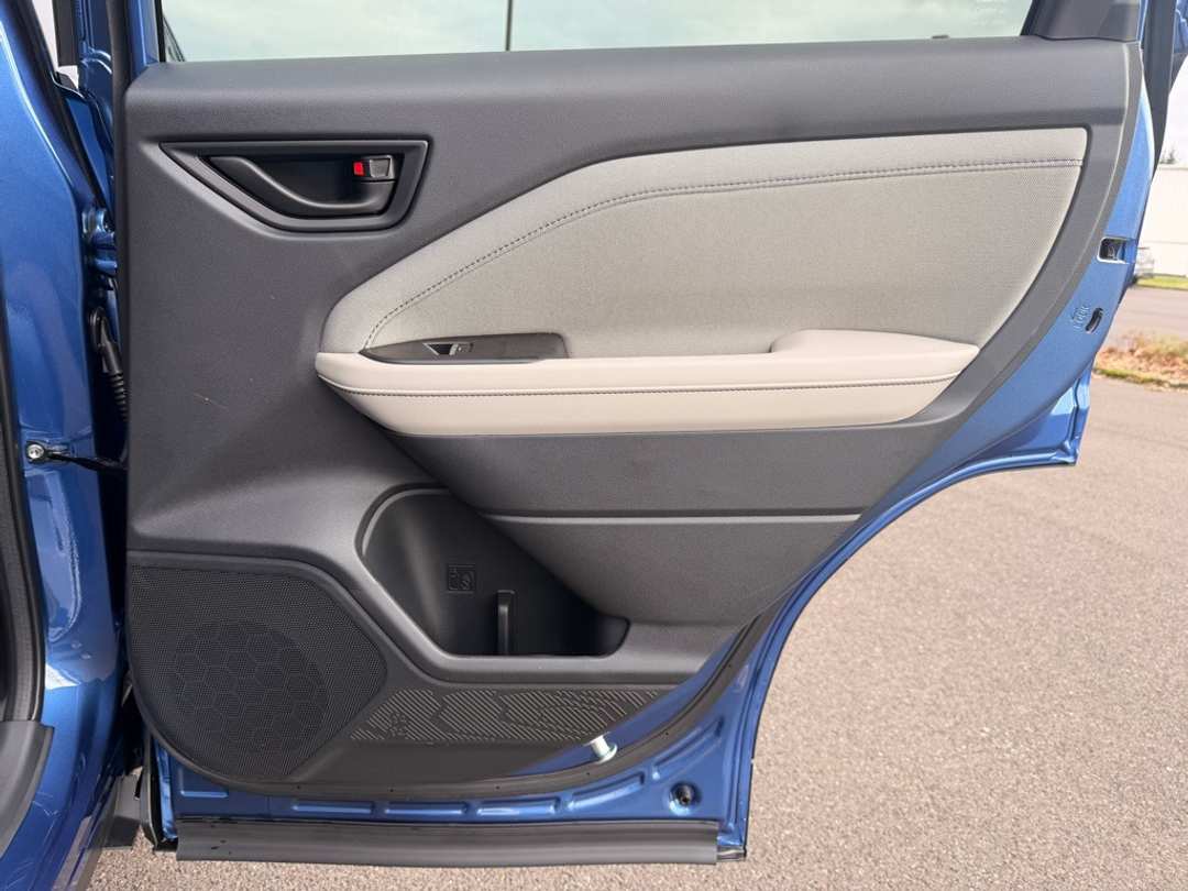 2026 Subaru Forester Premium - Image 20