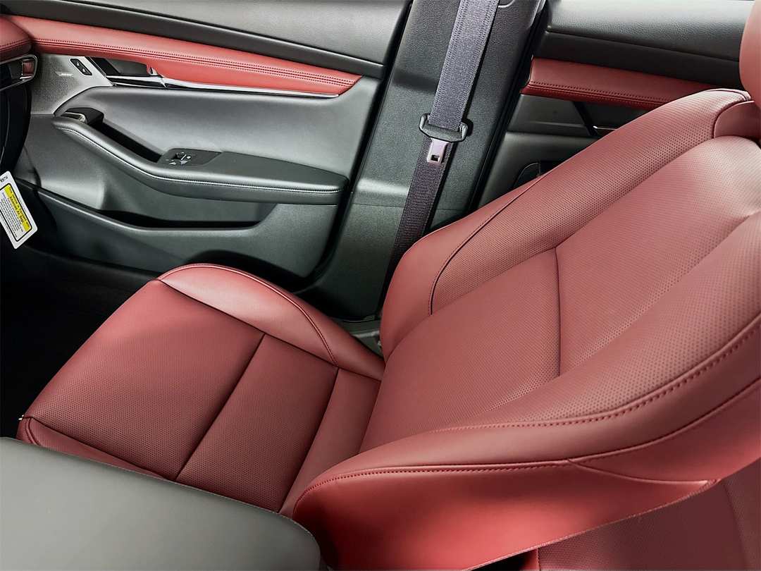 2026 MAZDA Mazda3 2.5 S Premium - Image 25