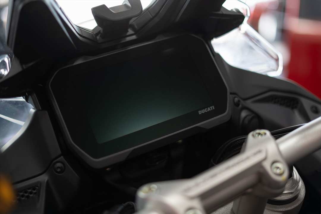 2025 Ducati Multistrada V4 Rally Adventure Travel & Radar - Image 3