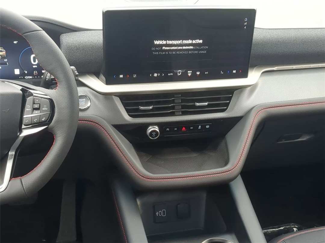 2026 Ford Explorer STLine - Image 18