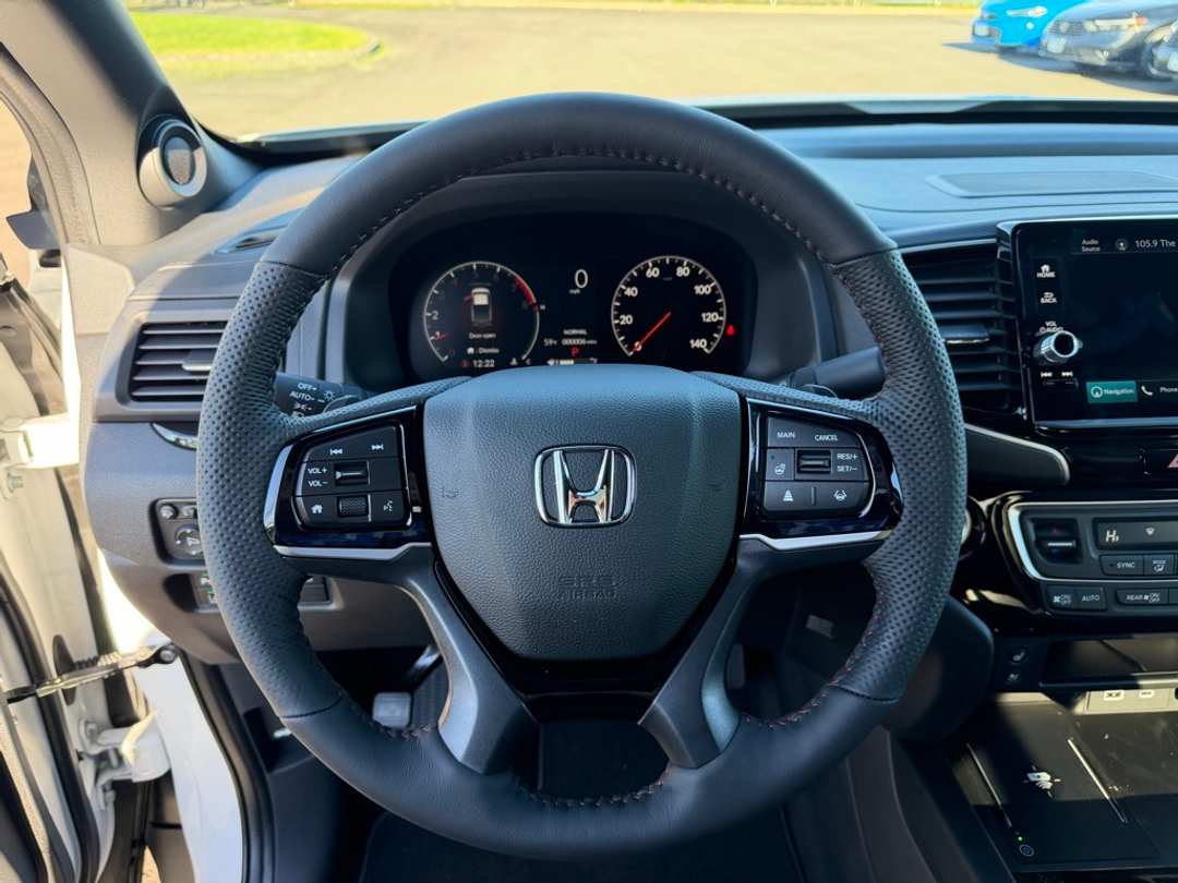 2026 Honda Ridgeline Black Edition - Image 20