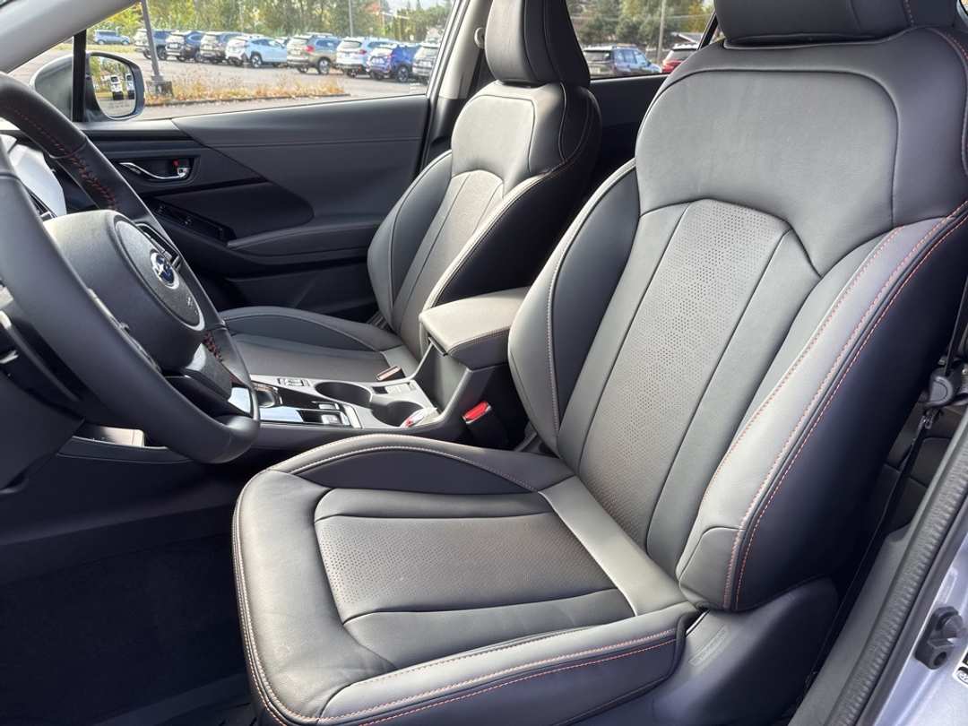 2025 Subaru Crosstrek Limited - Image 14
