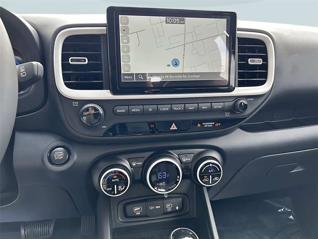 2025 Hyundai Venue Limited - Image 17