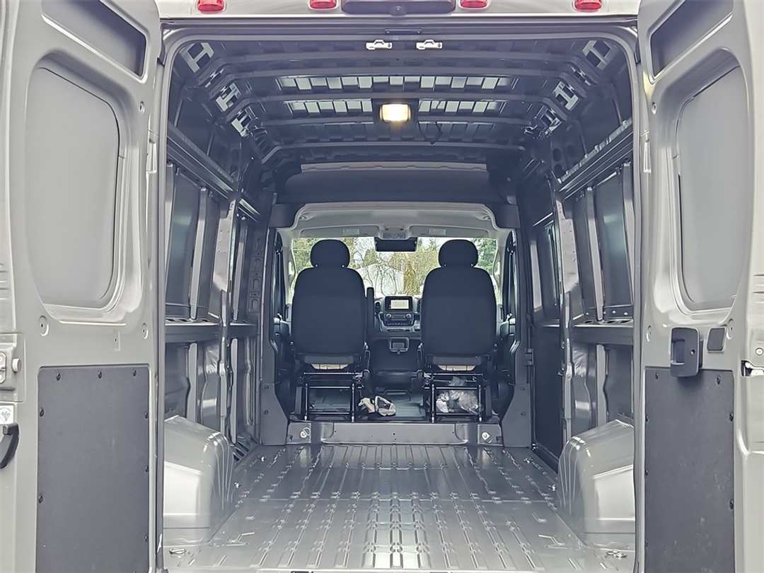 2026 Ram Promaster 2500 High Roof - Image 24
