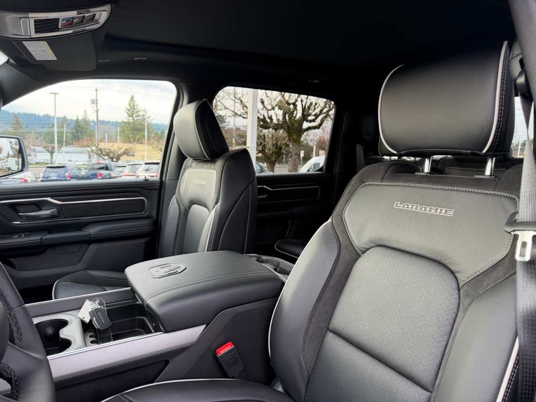 2026 Ram 1500 Laramie - Image 17