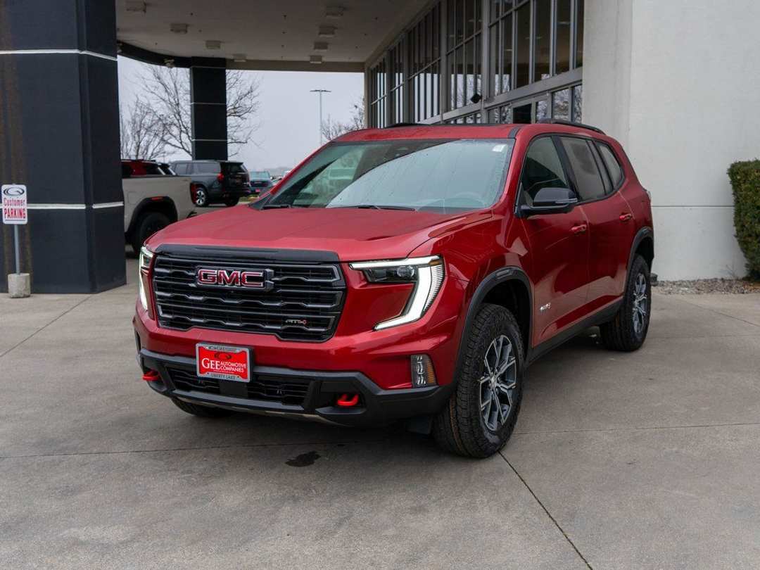2026 GMC Acadia AT4 - Image 3