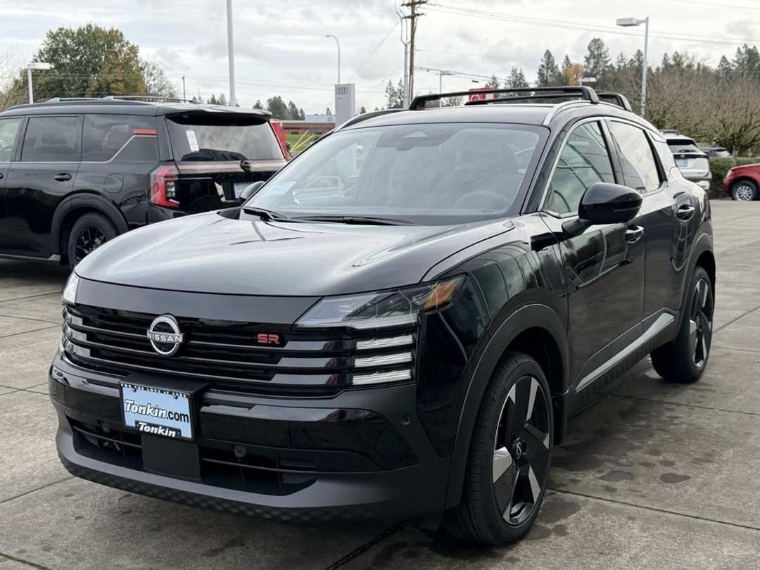 2026 Nissan Kicks SR - Image 6